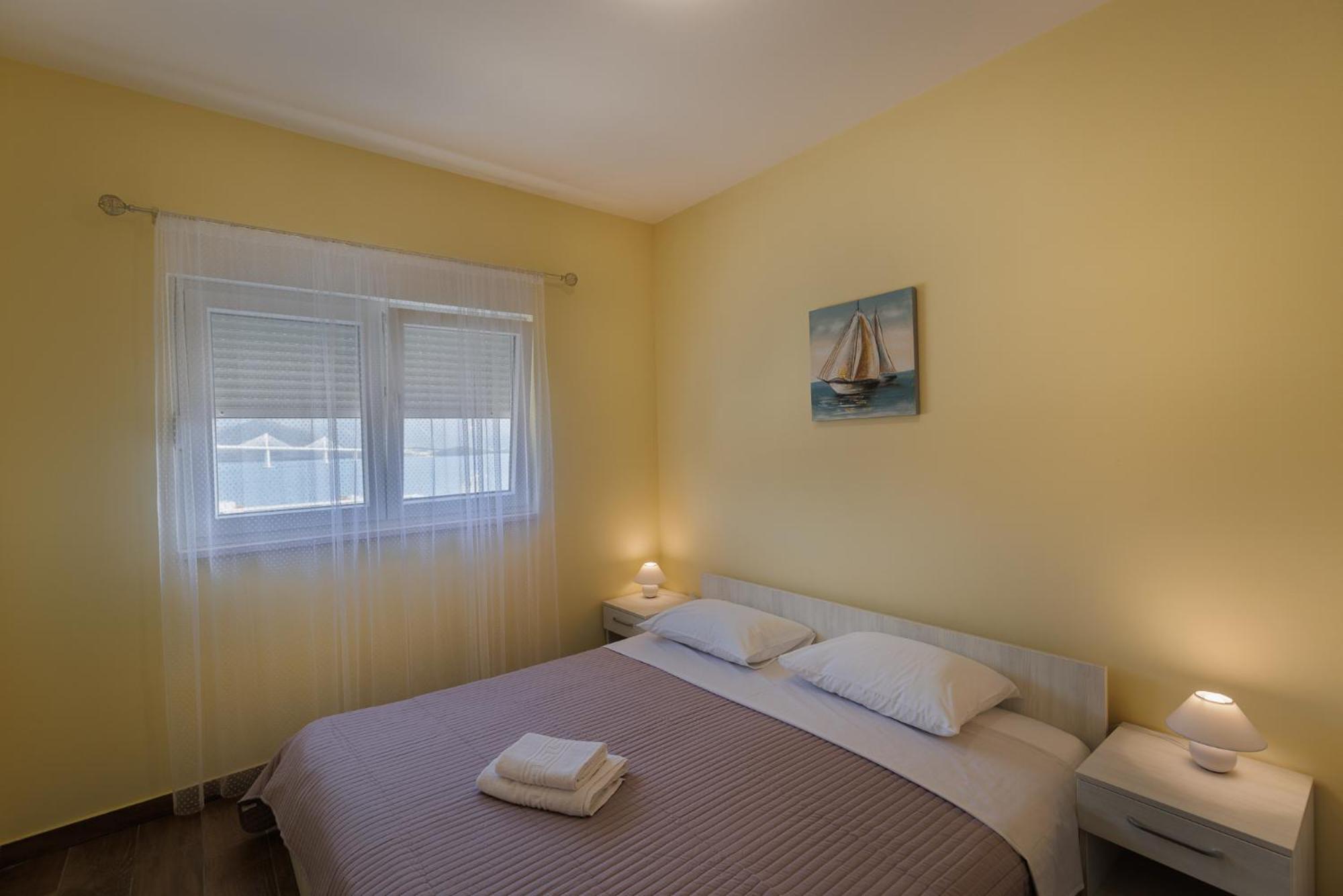 Apartman Maja Komarna Zewnętrze zdjęcie
